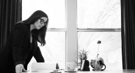 “We the Prosperous” – Meet Amy, a #GirlOnFire Repping Women Through Her All-Female Artist Agency