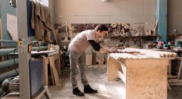 Starting a Business Without a Safety Net: What to Expect