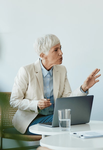 Advisor vs. Consultant: What's the Difference? | Intuit Blog